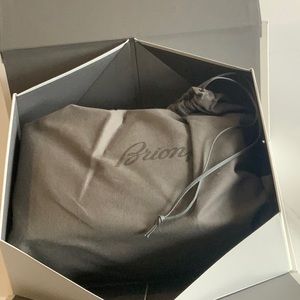 Men’s travel toiletry bag. Brand new, with tags!